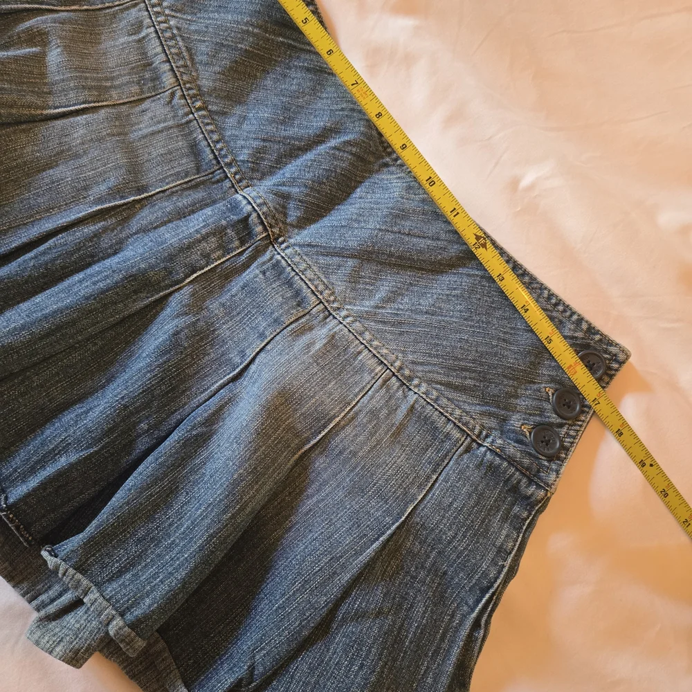 Vintage Aeropastle Mini Skirt - Picture 2 of 9